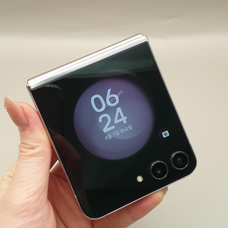 ������ Z�ø�5 5G �󺥴� 256�Ⱑ S�� �Ǹ��մϴ�-F731N