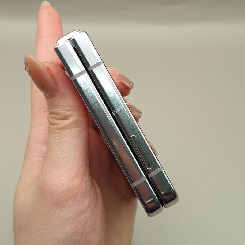 ������ Z�ø�5 5G �󺥴� 256�Ⱑ S�� �Ǹ��մϴ�-F731N