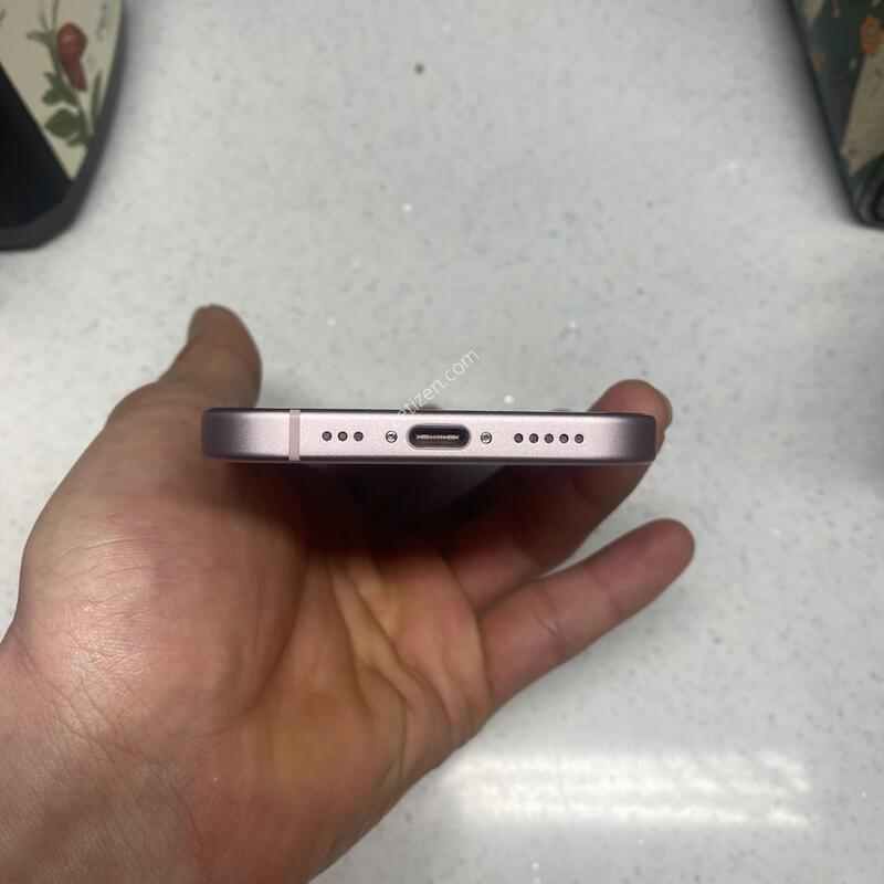 ������ 15 ��ũ 128G ���۱� �Ǹ� �մϴ�.