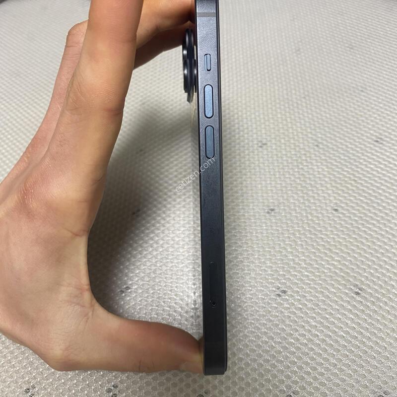 ������ 14 128G �̵峪�� A+�� �Ǹ��մϴ�!