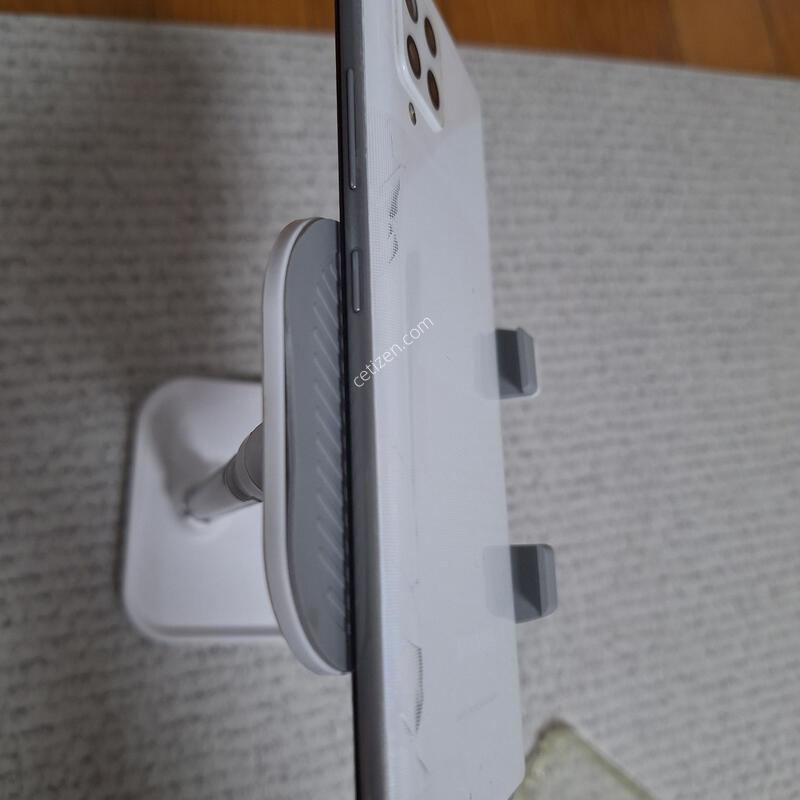 ������ A42 5G ����