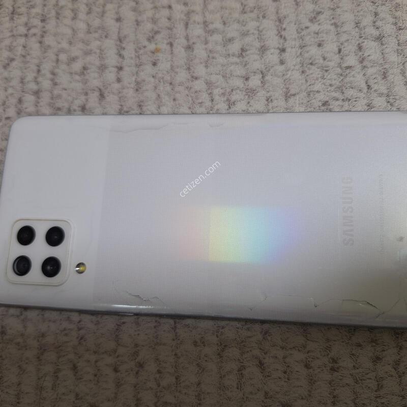 ������ A42 5G ����