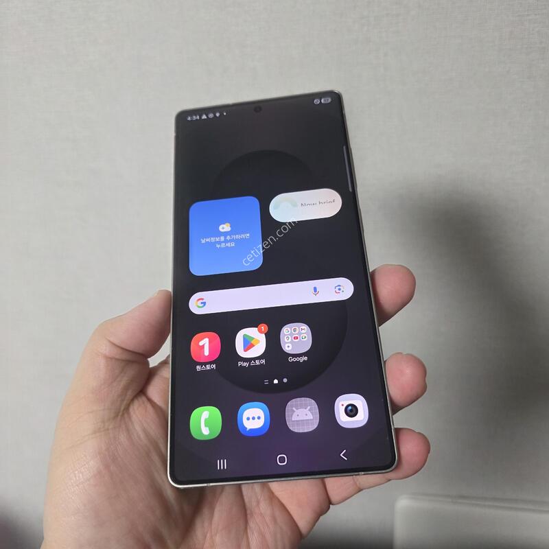 ������ S25��Ʈ�� ƼŸ�� ���� 256�Ⱑ A�� �Ⱦƿ�~