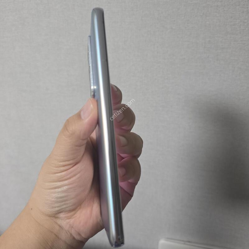 ������ S21��Ʈ�� ���ҽǹ� 256�Ⱑ A�� �Ⱦƿ�~