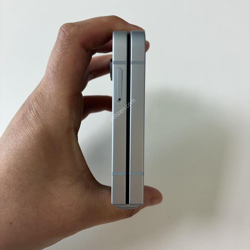 ������ �ø�6 ������� 512G ������ �Ǹ��մϴ�.