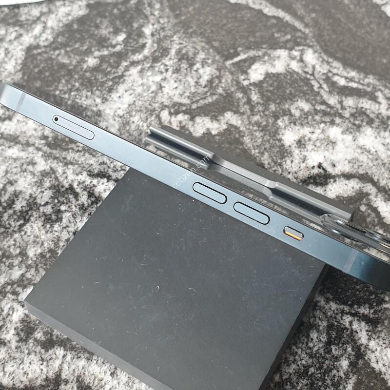 ������13 (A2633) ���̺� 256�Ⱑ