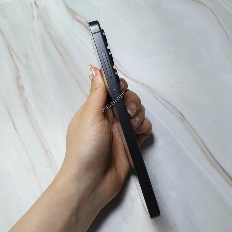 LG ������ S24FE ���� 256G S�� �Ǹ��մϴ�