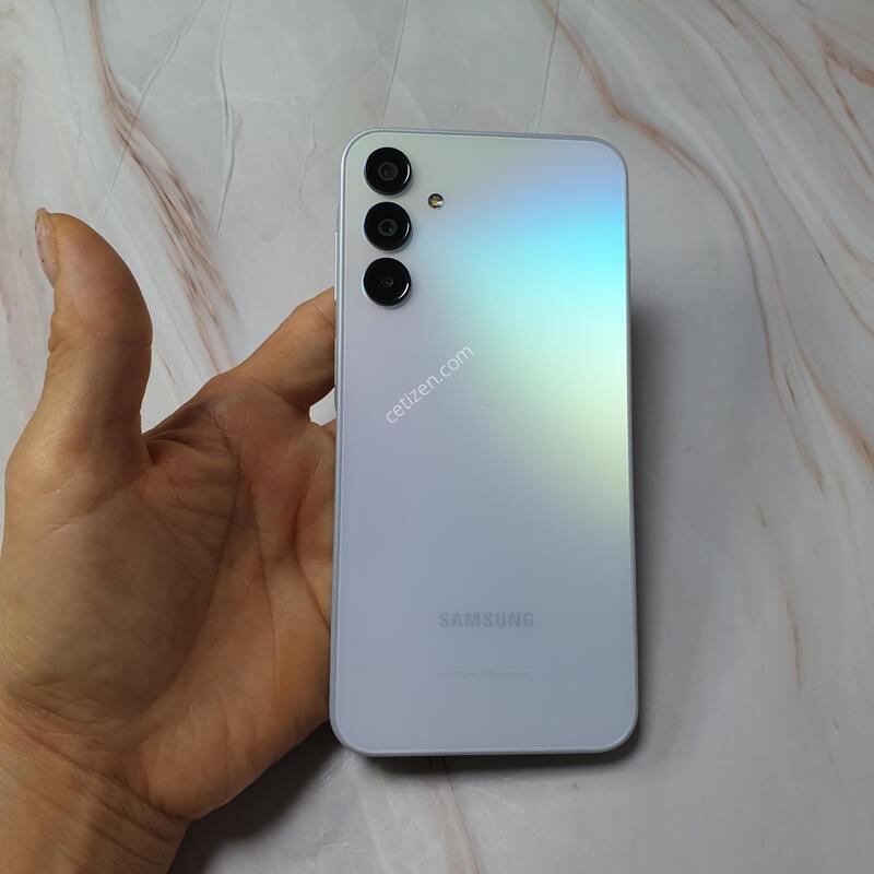 LG ������ ����3 ȭ��Ʈ 128G S�� �Ǹ��մϴ�