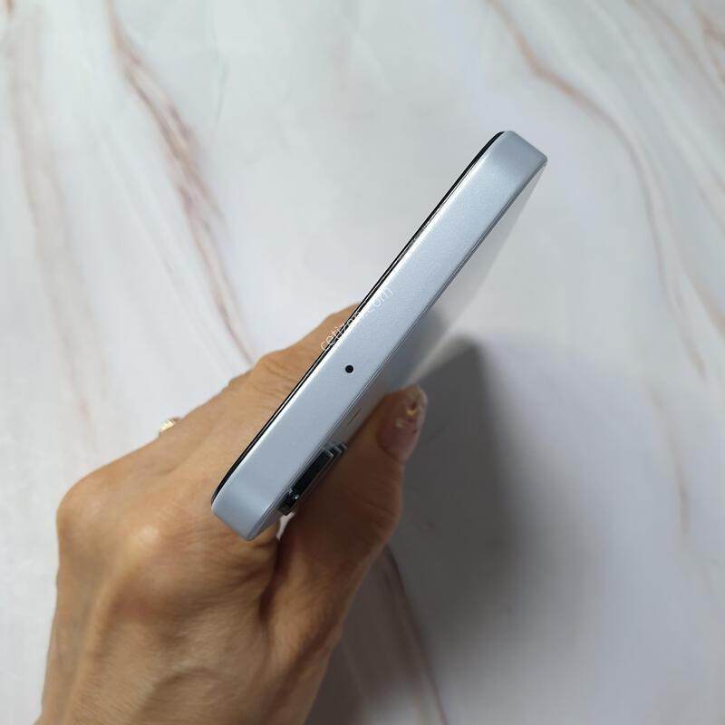 LG ������ ����3 ȭ��Ʈ 128G S�� �Ǹ��մϴ�