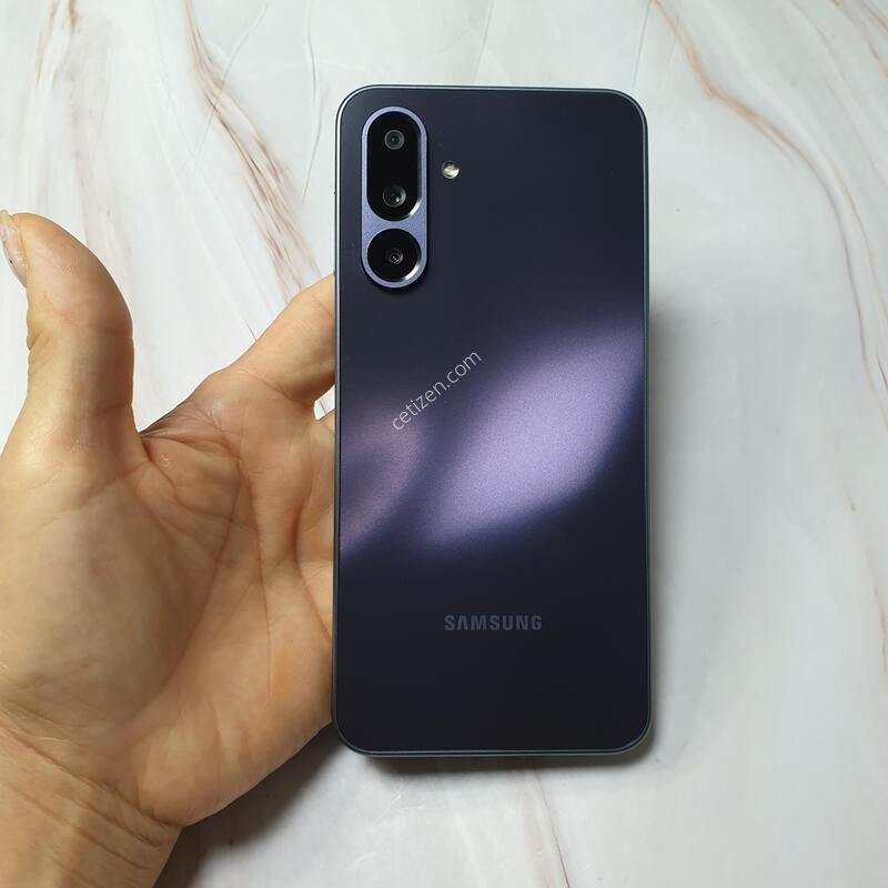 KT ������ ����4 ���� 128G S�� �Ǹ��մϴ�