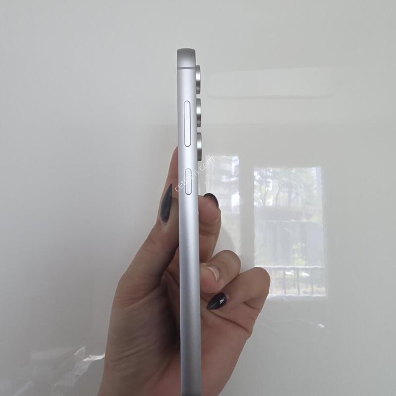 ������s23FE 256G