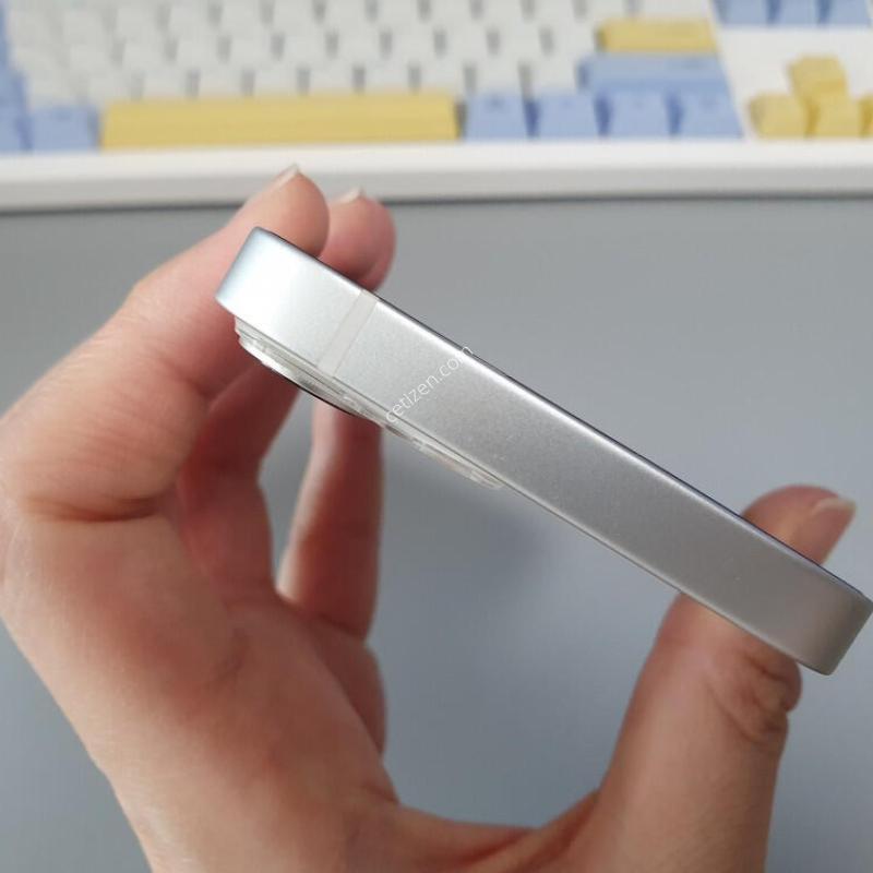 ������13 �̴� / 128GB / ȭ��Ʈ / ���͸����� 75%