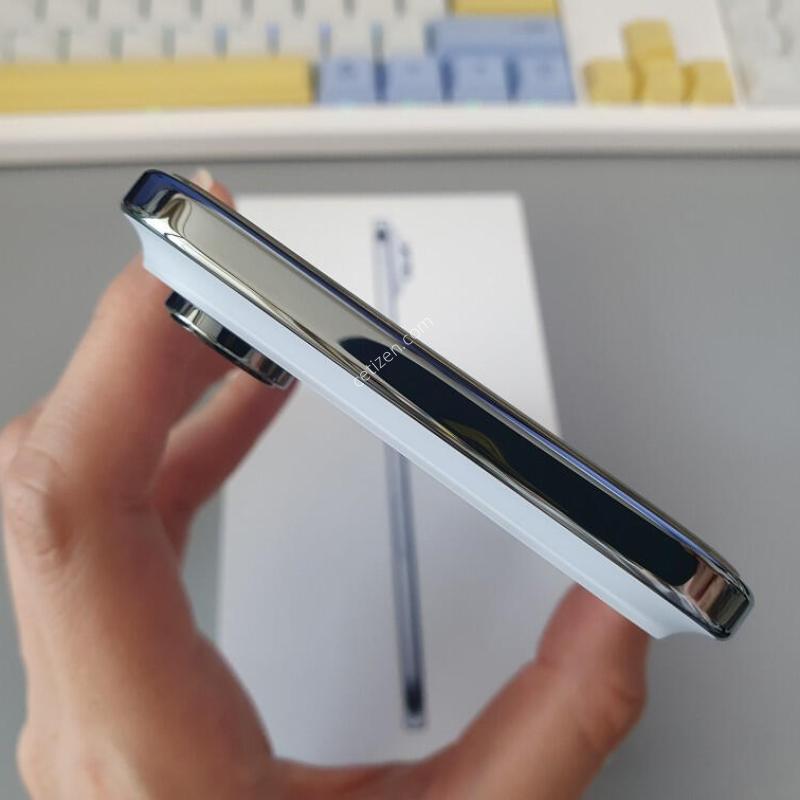 [������] ������ ���� / 256GB / ��ī�̺��� / ���͸����� 100%