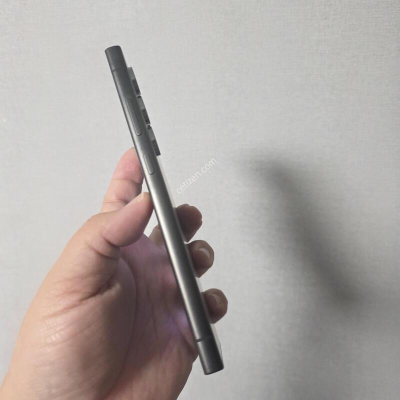 ������ S24��Ʈ�� ƼŸ�� ���� 256�Ⱑ SS�� �Ⱦƿ�~