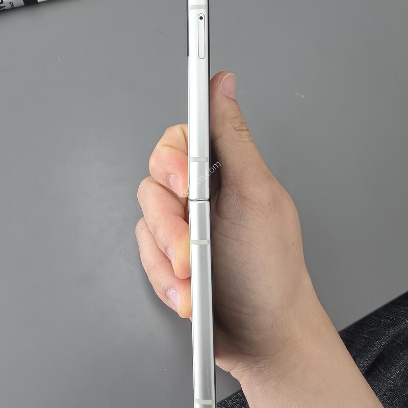 (1013)������z�ø�3 256 �Ǹ��մϴ�