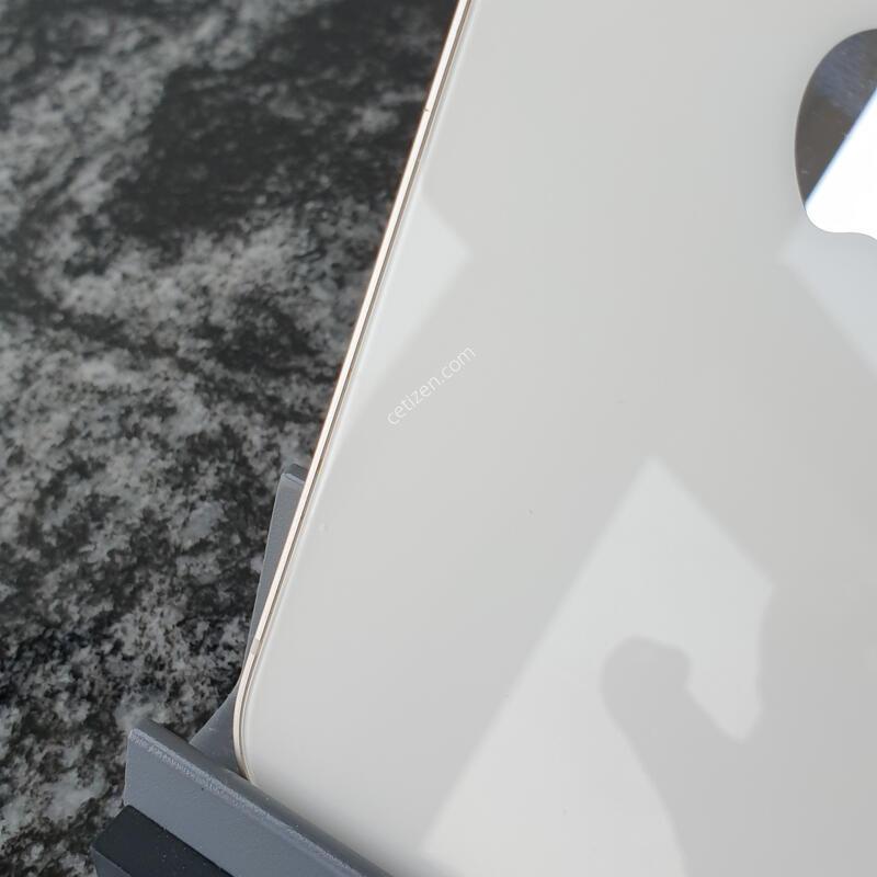 ������13 (A2633) ȭ��Ʈ 128�Ⱑ