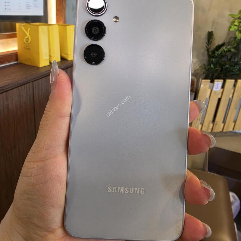 A165_128GB/ ȭ��Ʈ/25.09.22