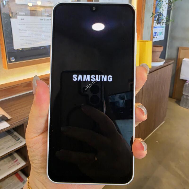 A165_128GB/ ȭ��Ʈ/25.09.22