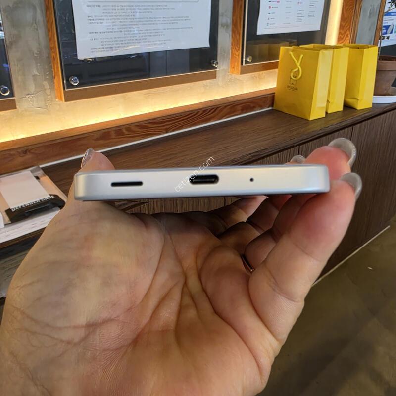 A165_128GB/ ȭ��Ʈ/25.09.22