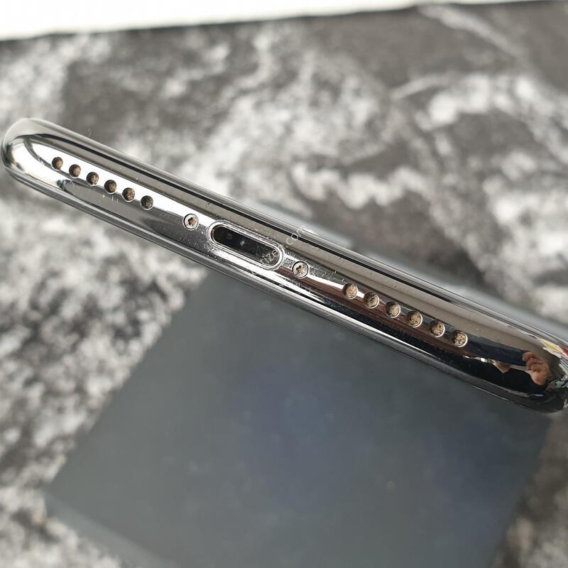 ������X (A1901) ���� 256�Ⱑ