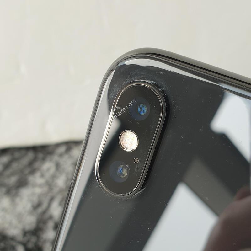 ������X (A1901) ���� 256�Ⱑ