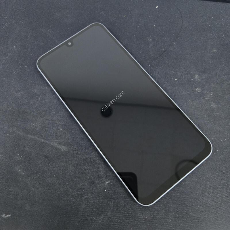 SS�� ������ ����4 ���� 128GB KT ���⽺ ���ܻ� �ֻ��