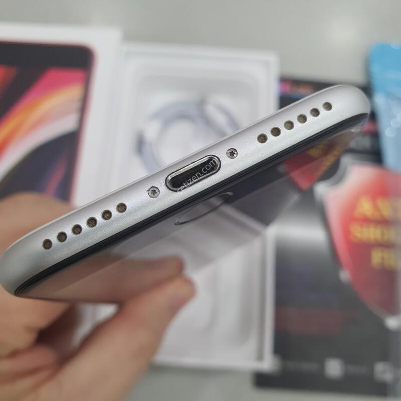 *���±�!!*@128GB@ (���͸����� 100%)