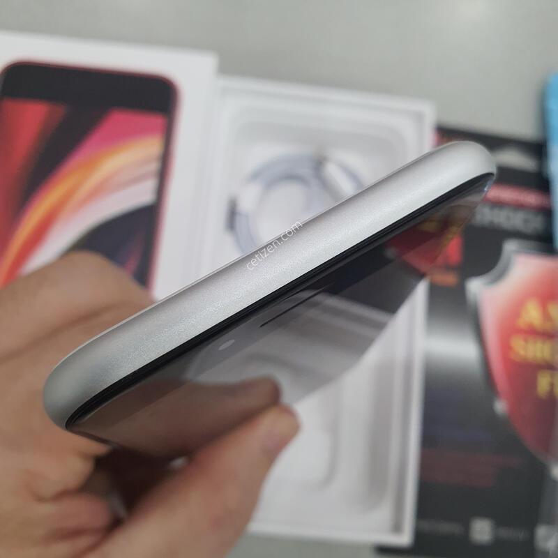 *���±�!!*@128GB@ (���͸����� 100%)