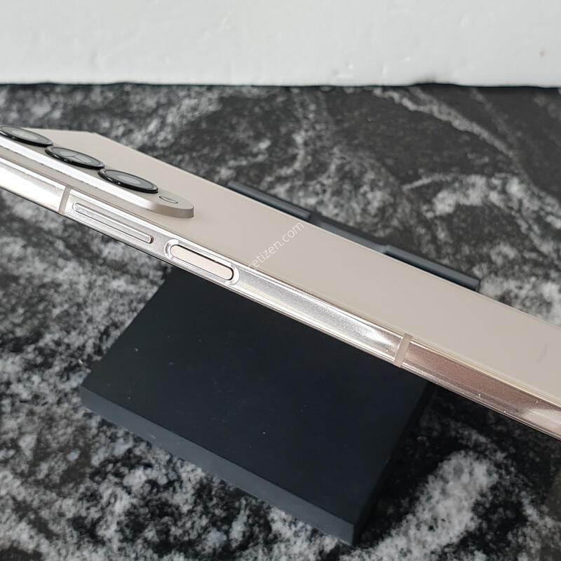 KT ������Z����4 (F936N) ��������� 256�Ⱑ (0219410)