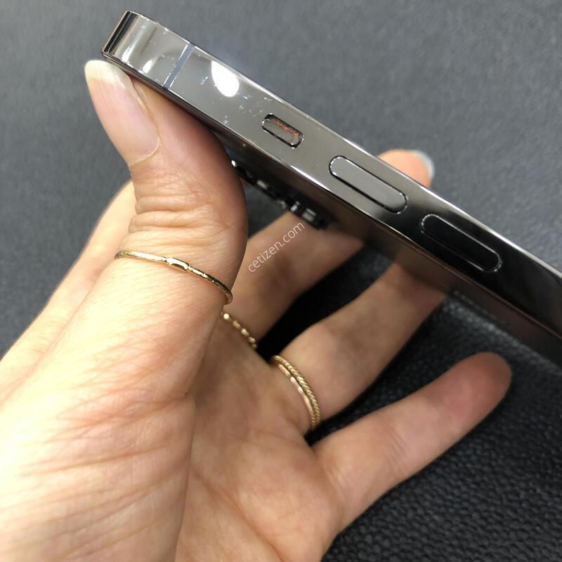 ������13���� �׷�����Ʈ 128G,A��