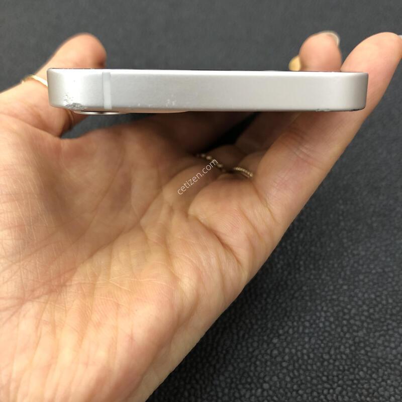 ������12�̴� ȭ��Ʈ 128G,����� ���ƿ�,���� ���⽺,���͸�����84%