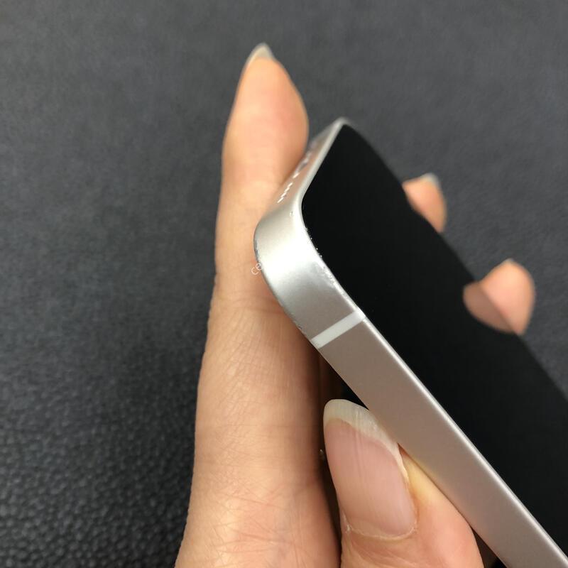 ������12�̴� ȭ��Ʈ 128G,����� ���ƿ�,���� ���⽺,���͸�����84%