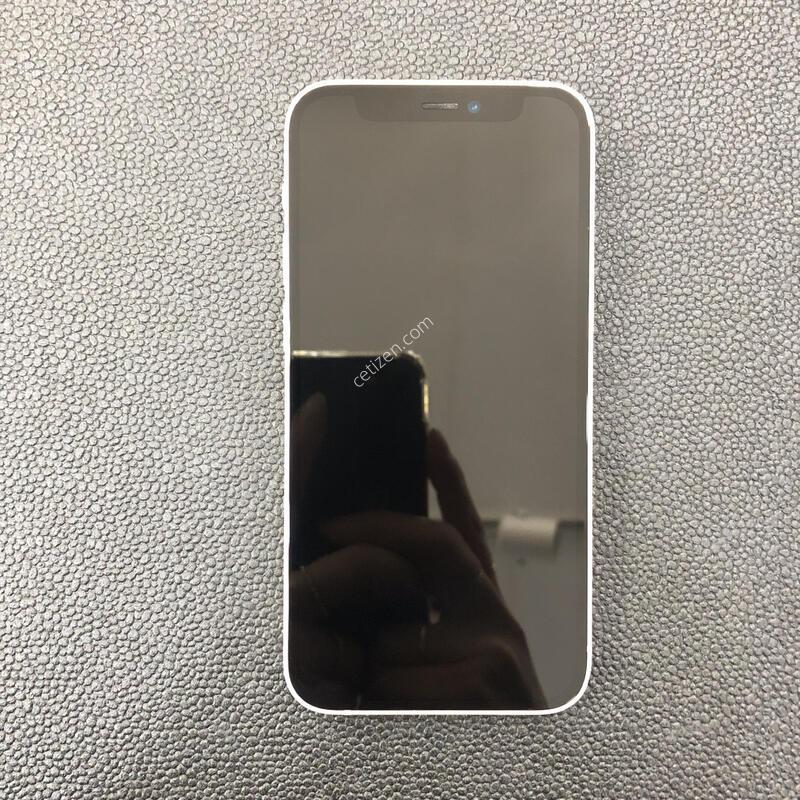 ������12�̴� ȭ��Ʈ 128G,����� ���ƿ�,���� ���⽺,���͸�����84%