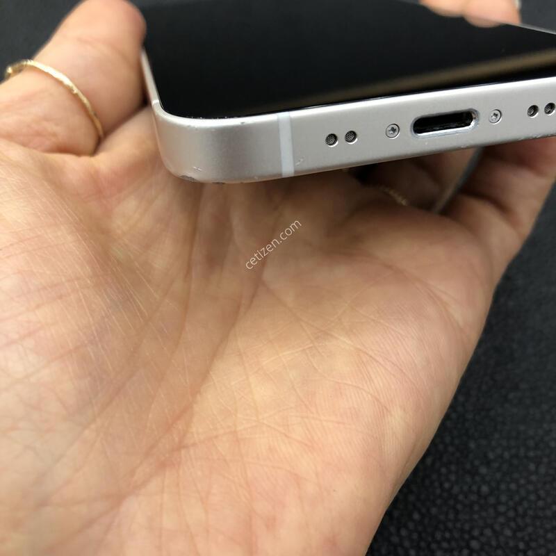 ������12�̴� ȭ��Ʈ 128G,����� ���ƿ�,���� ���⽺,���͸�����84%