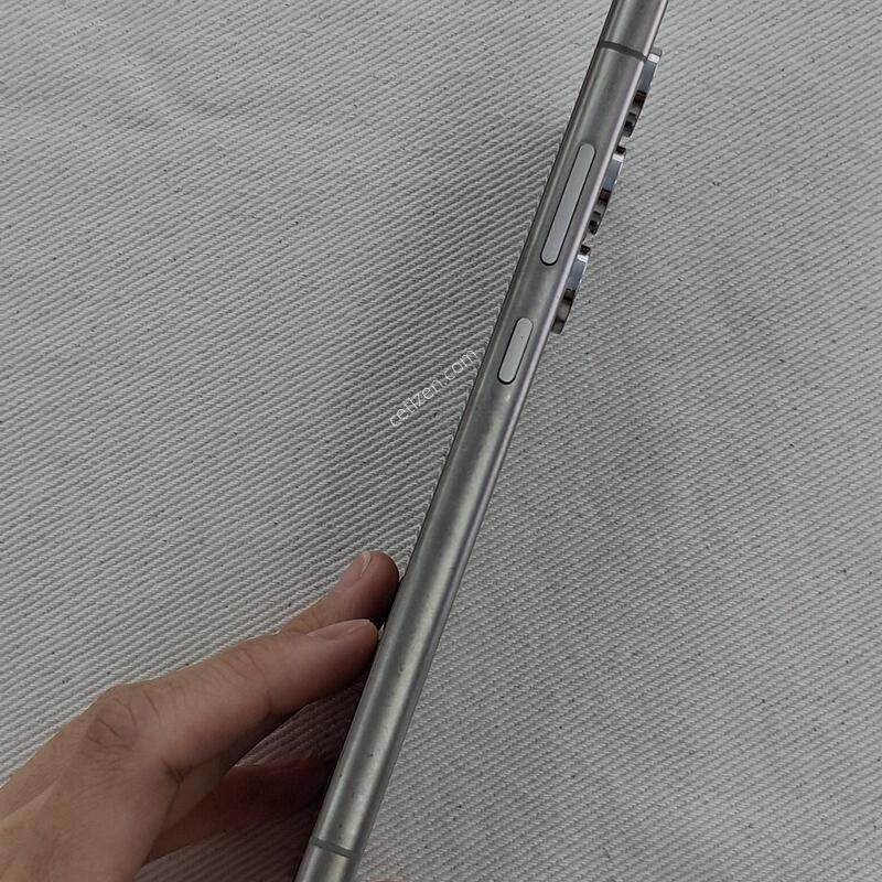 ������S24��Ʈ�� 256GB ƼŸ���׷���