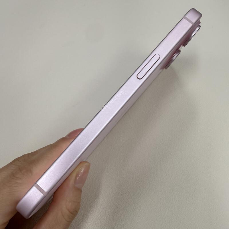 ������15 128GB