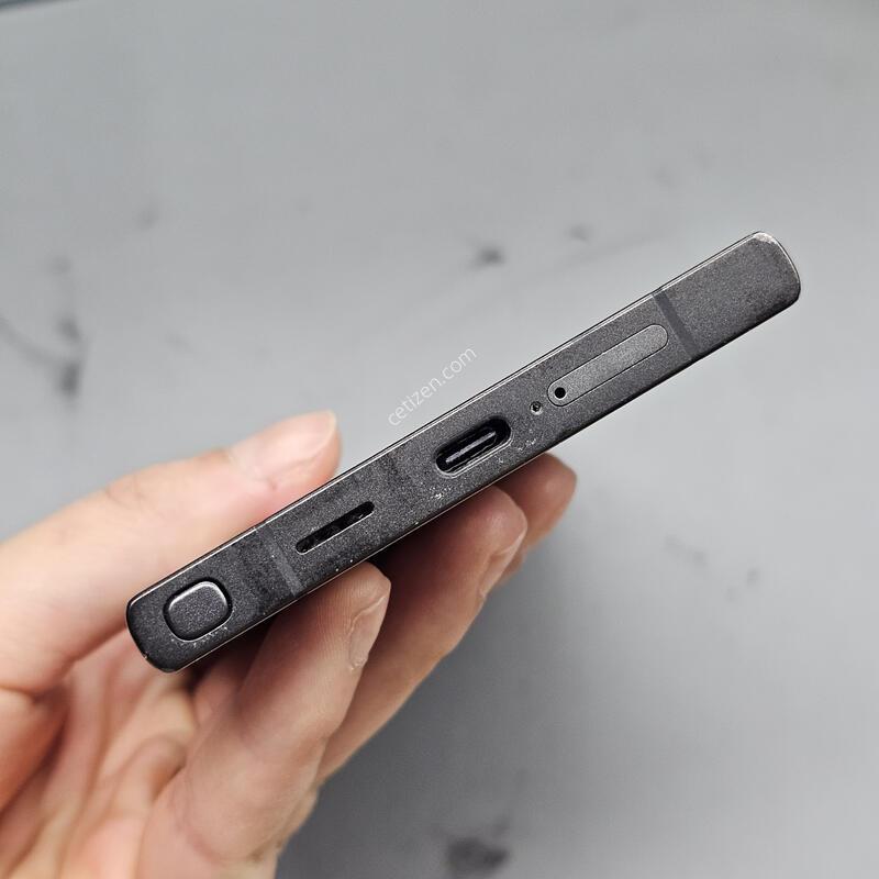 �Ｚ ������ S24��Ʈ�� 256GB ƼŸ������ �ڱ��� ������ ������ ������ �߰��� ~!