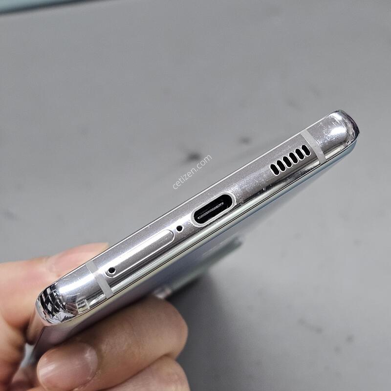 �Ｚ ������ S21��Ʈ�� 256GB �ǹ� �������� �߰��� ~