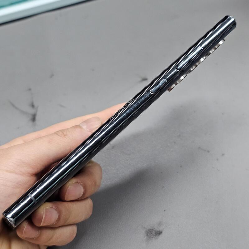 �Ｚ ������ S22��Ʈ��(SM-S908) 512GB �׸� SK �߰��� ~!