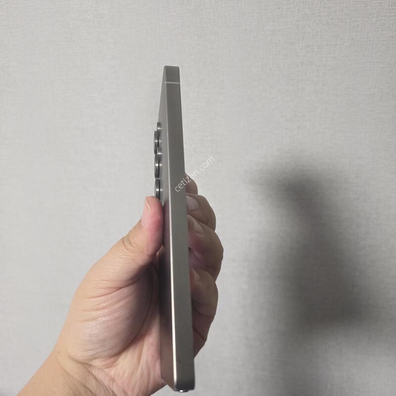 ������ S25��Ʈ�� ƼŸ�� ���� 256�Ⱑ A�� �Ⱦƿ�~