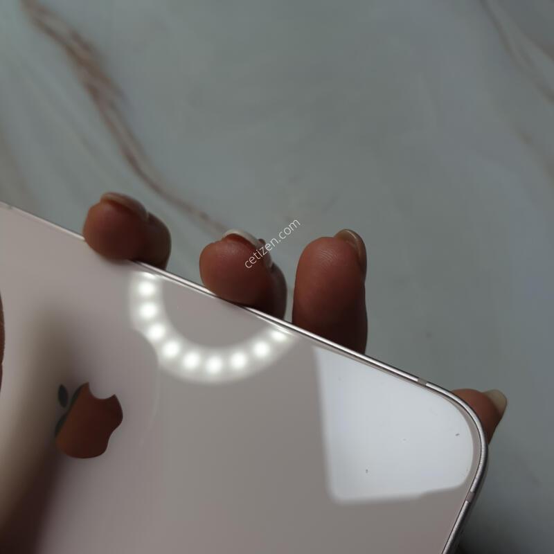 ������13�̴� ��ũ 128G A�� �Ǹ��մϴ�