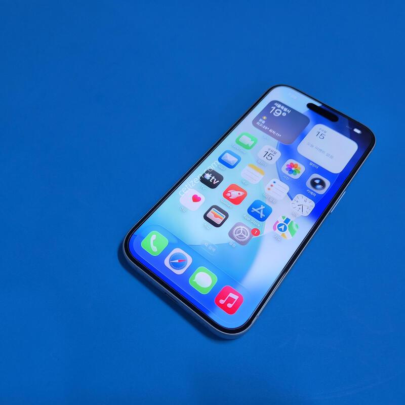 ������16 ȭ��Ʈ 128G ����������