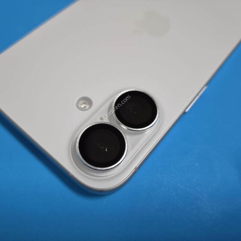 ������16 ȭ��Ʈ 128G ����������