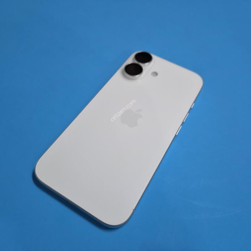 ������16 ȭ��Ʈ 128G ����������