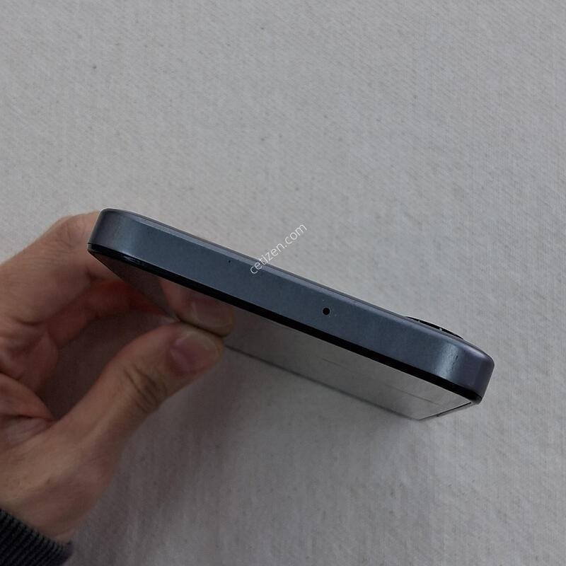 ������ ���̵�7 128GB