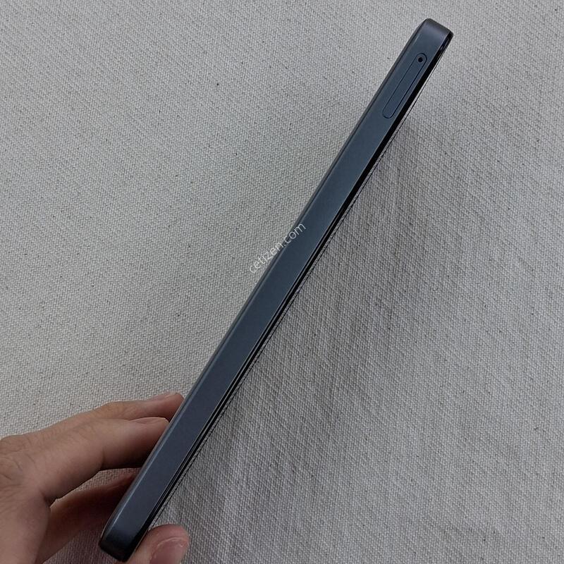 ������ ���̵�7 128GB