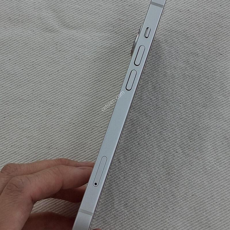 ������14 128GB ȭ��Ʈ