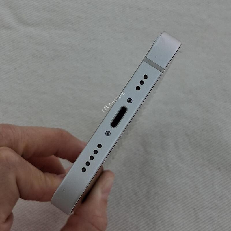 ������14 128GB ȭ��Ʈ