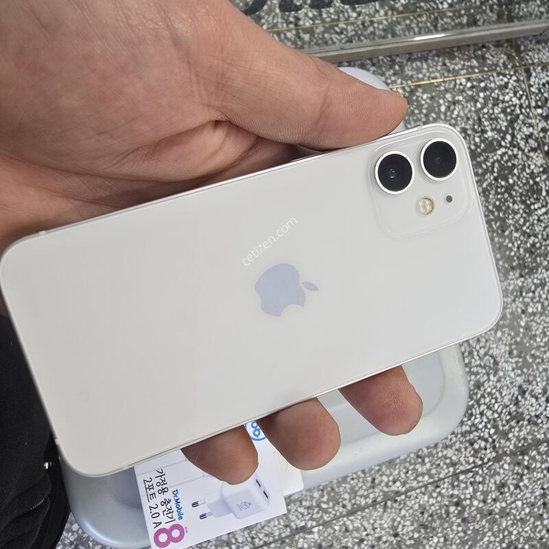 ������12�̴� 128G ȭ��Ʈ(���͸�76%) ����� �˴ϴ�