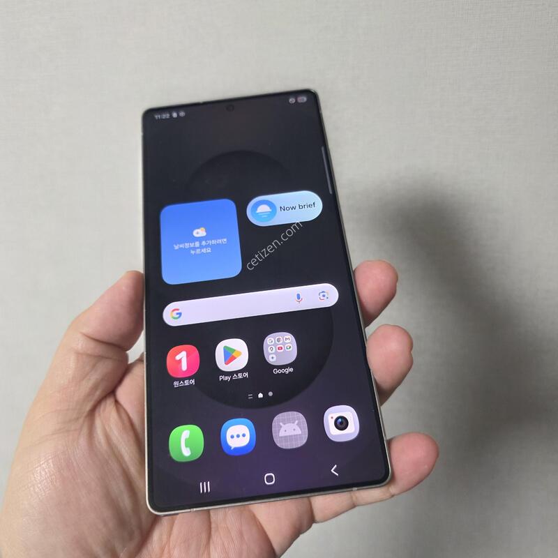 ������ S25��Ʈ�� ƼŸ�� ���� 256�Ⱑ A�� �Ⱦƿ�~